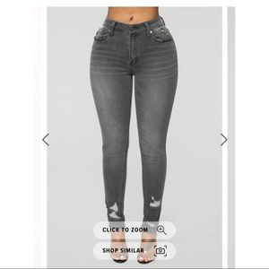 Distressed Mid-rise Fashion Nova Jeans Size 14